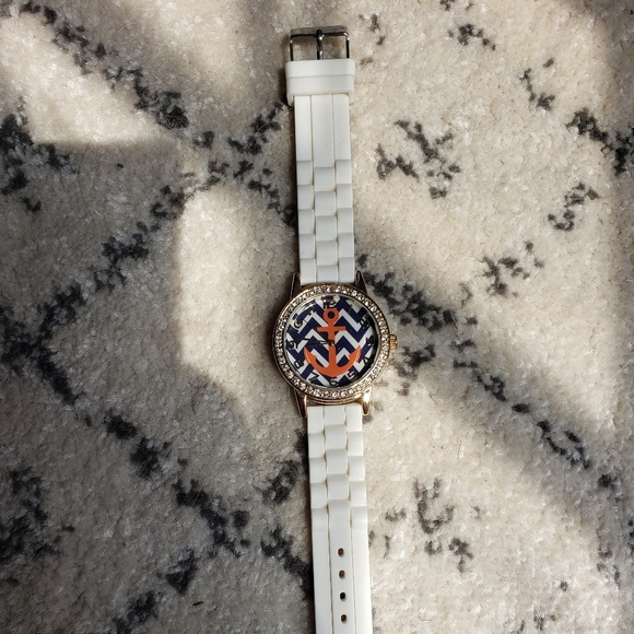 CHARMING CHARLIE Anchor Watch - Picture 3 of 4